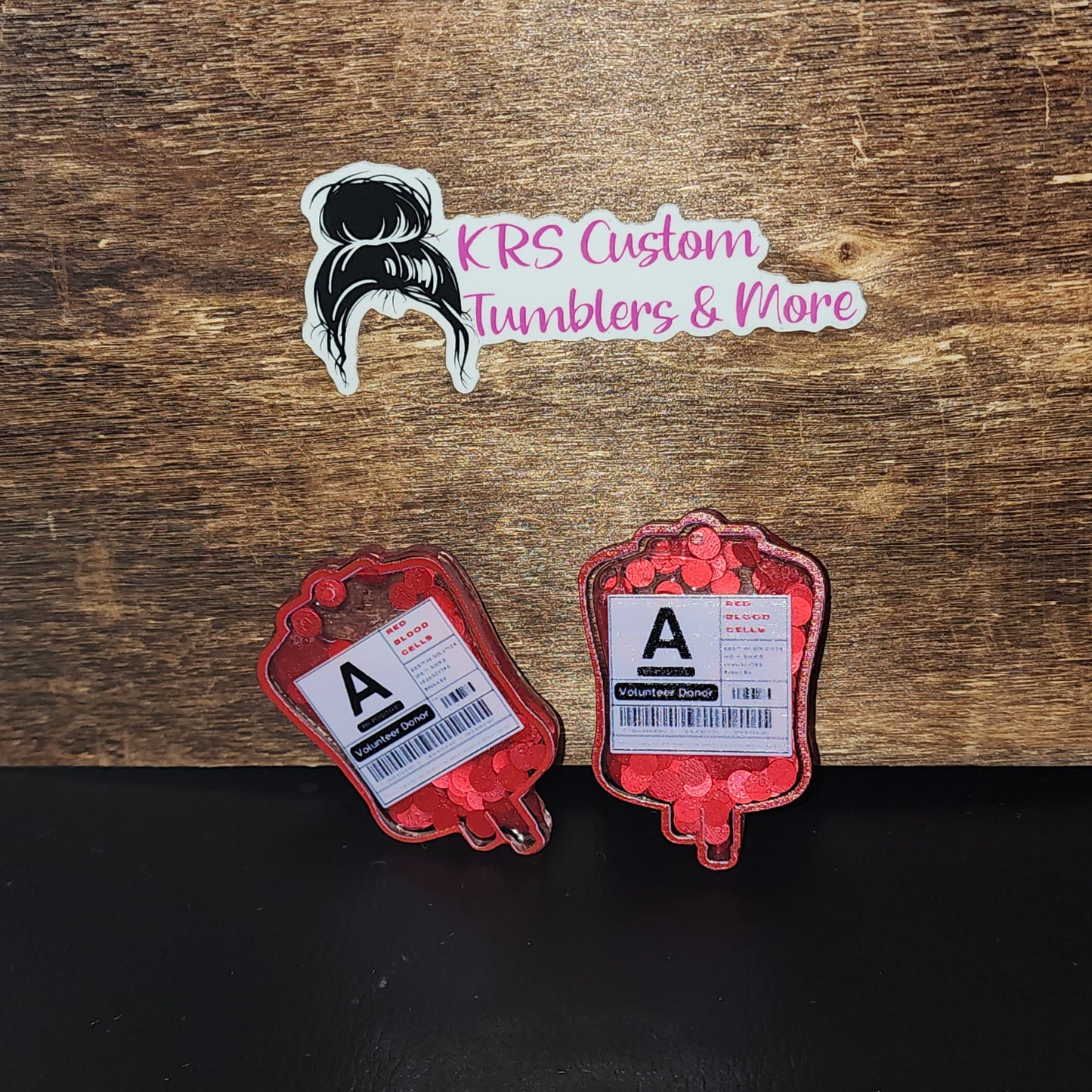 RTS Badge Reels - IV Fluids - Shaker