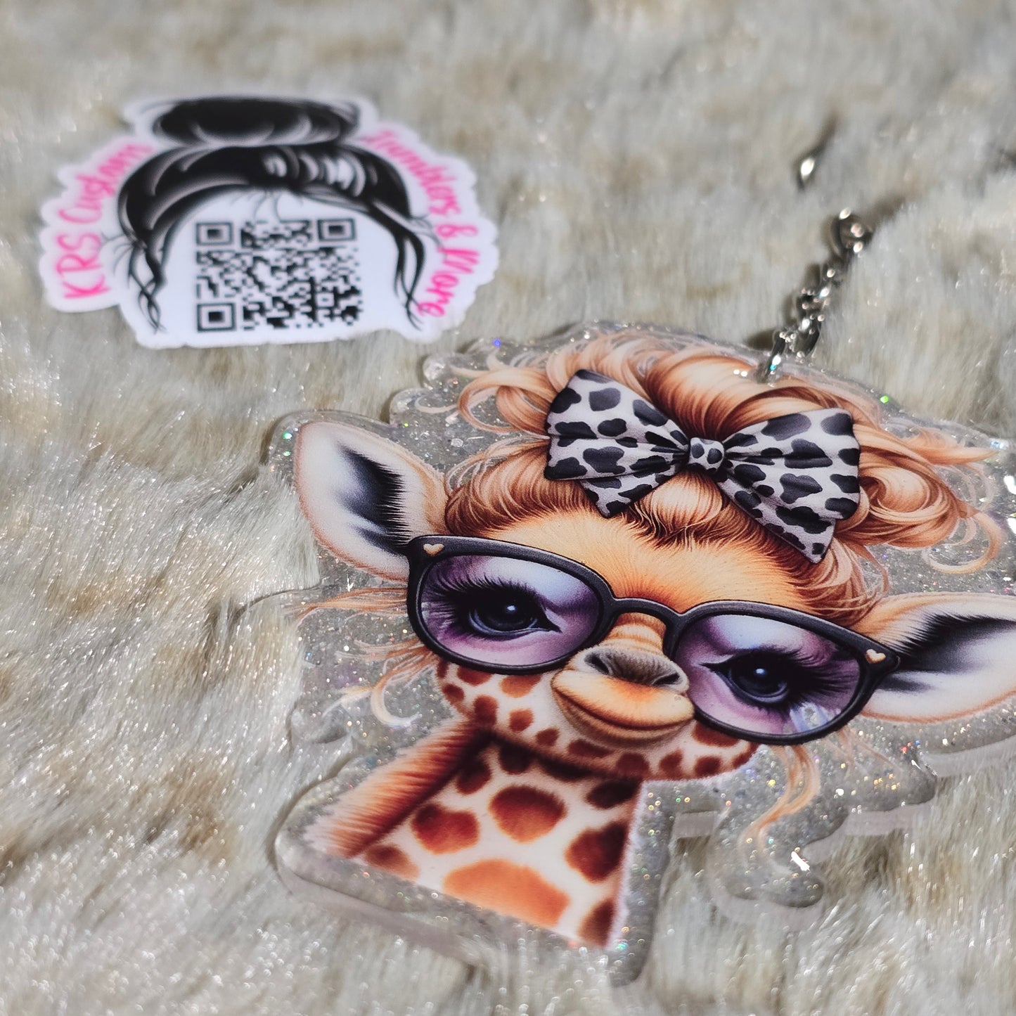 RTS Keychains - Glamor Giraffe