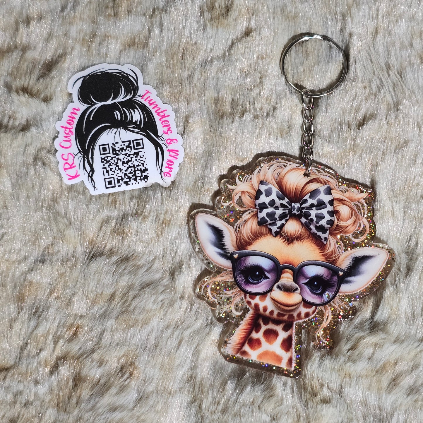 RTS Keychains - Glamor Giraffe