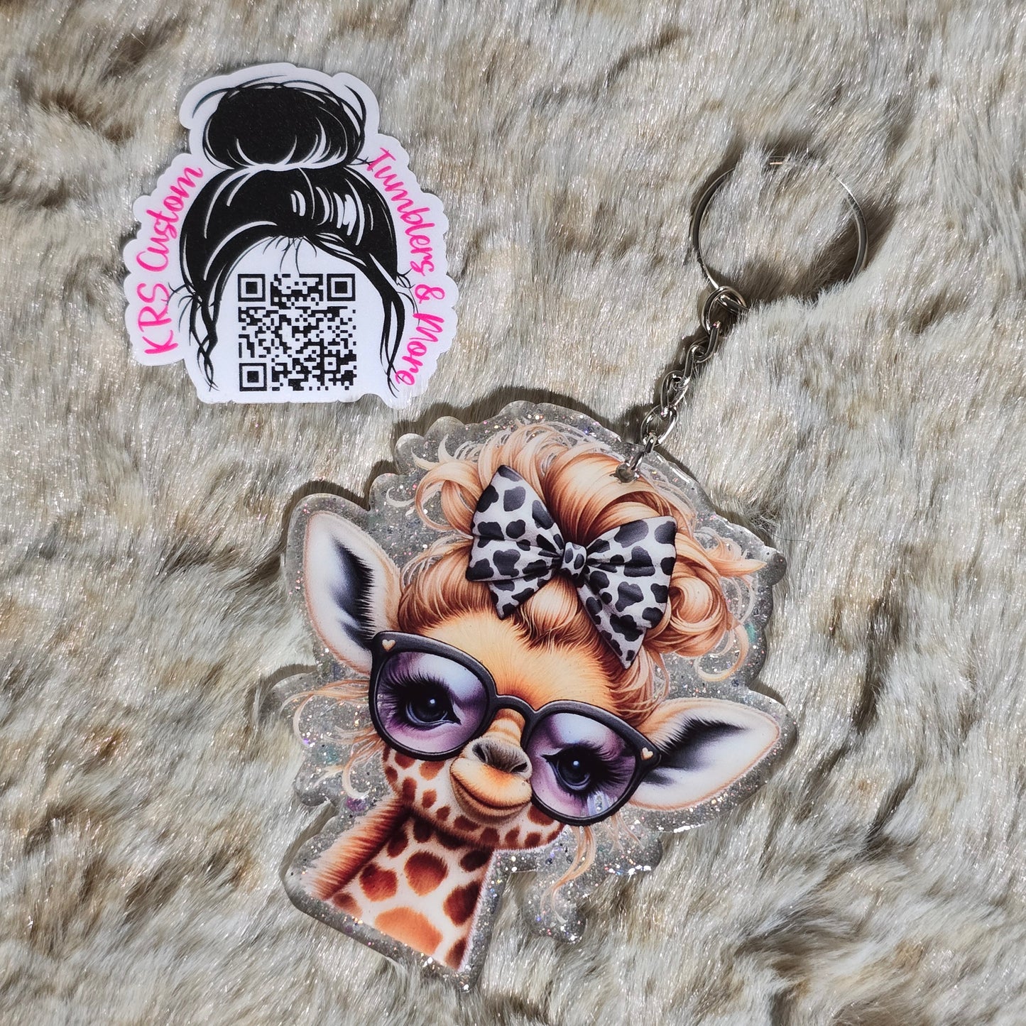 RTS Keychains - Glamor Giraffe